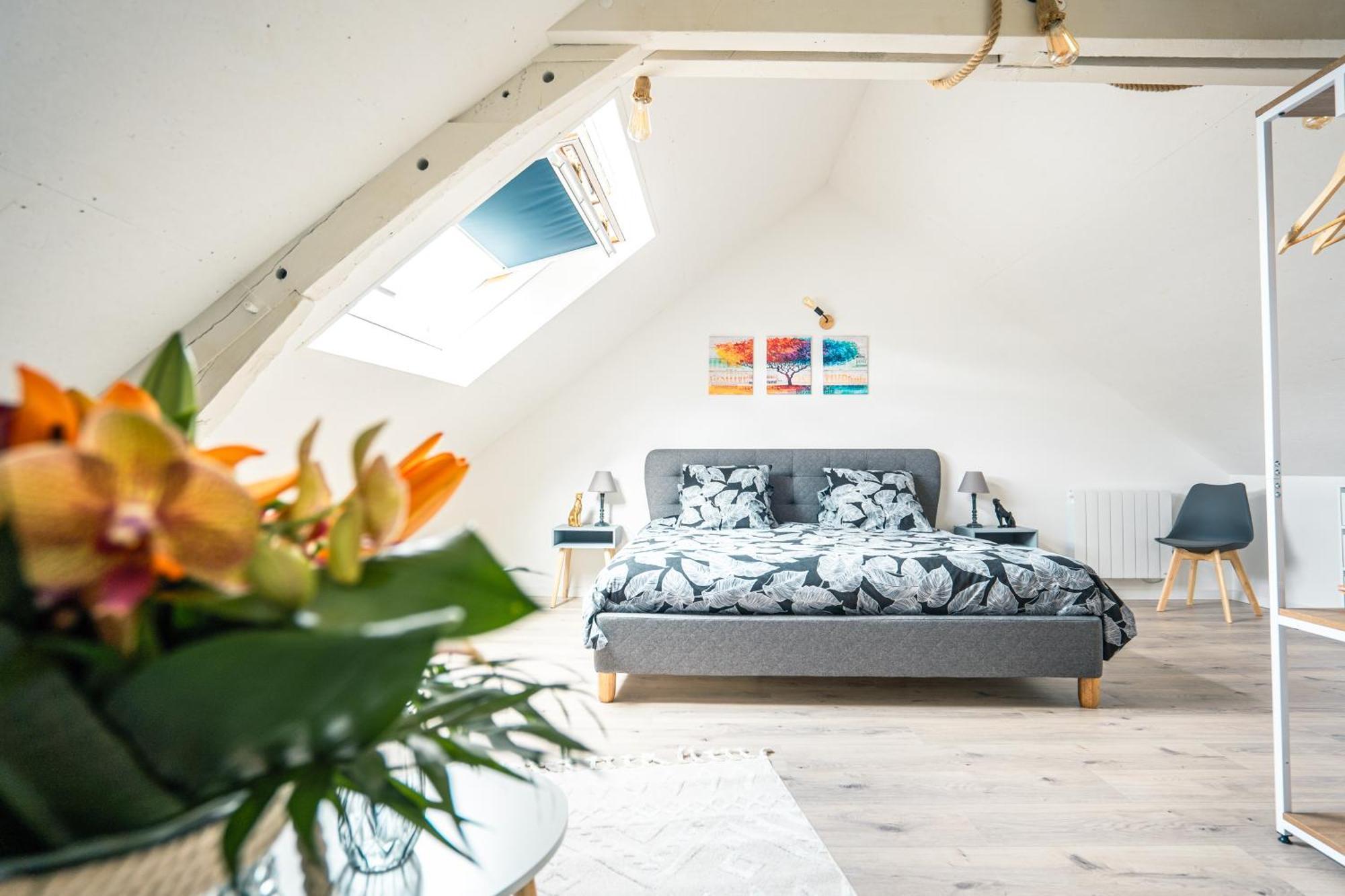 Maison De Ville Envoutante, Experience Unique ! Nozay  Eksteriør bilde