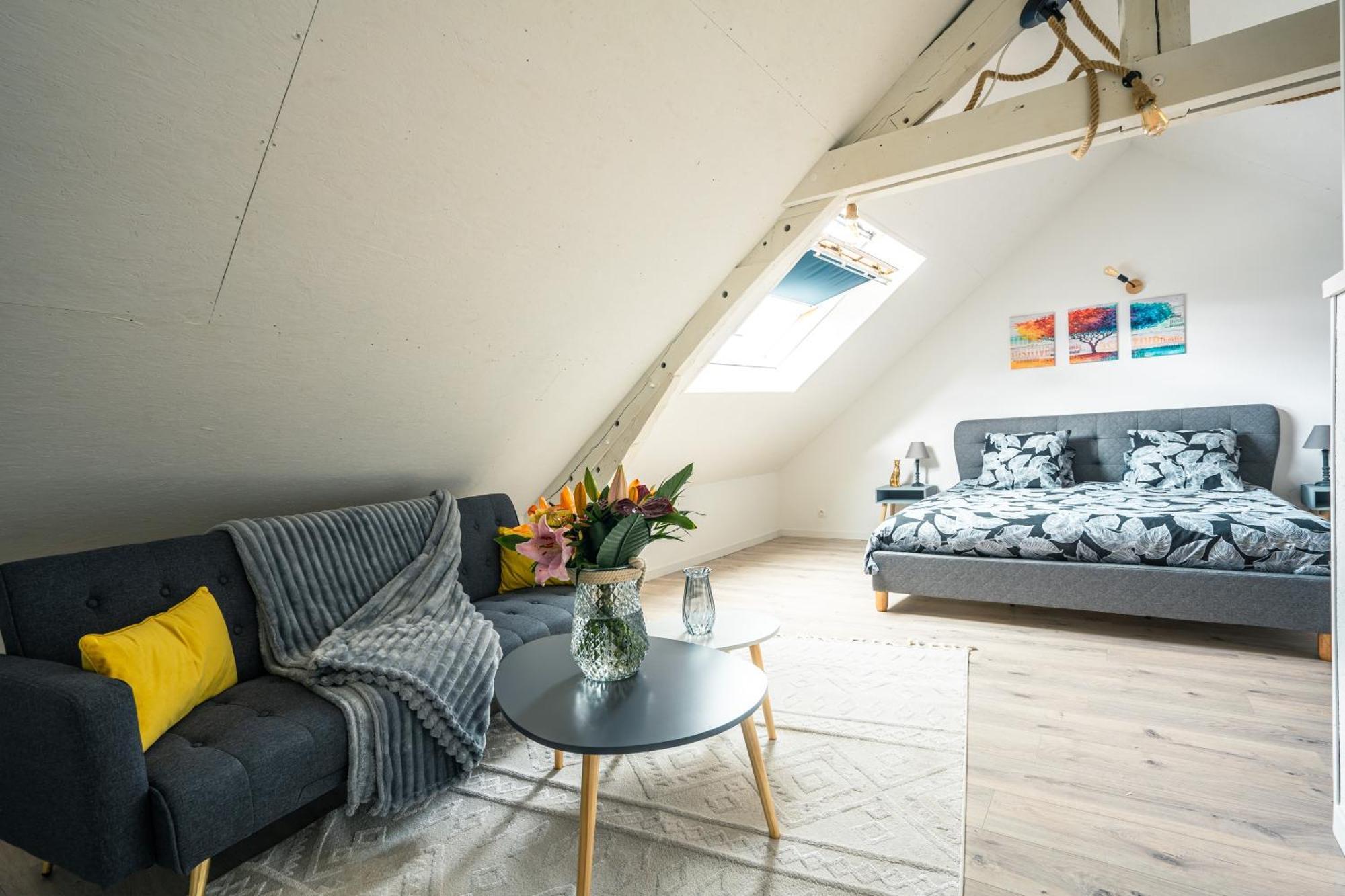 Maison De Ville Envoutante, Experience Unique ! Nozay  Eksteriør bilde